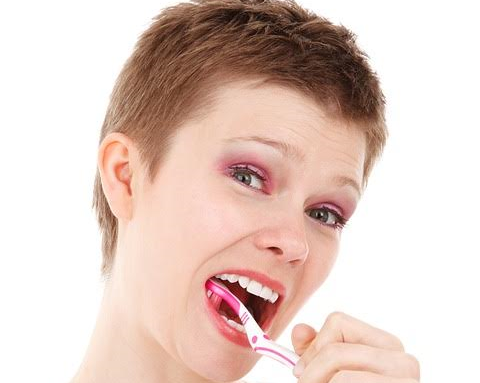 Help! 5 Tips to Know When You Can’t Brush | Family Dentist Near Me